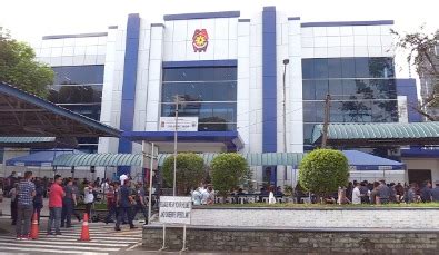 PNP opens ‘one stop shop’ for processing of gun .